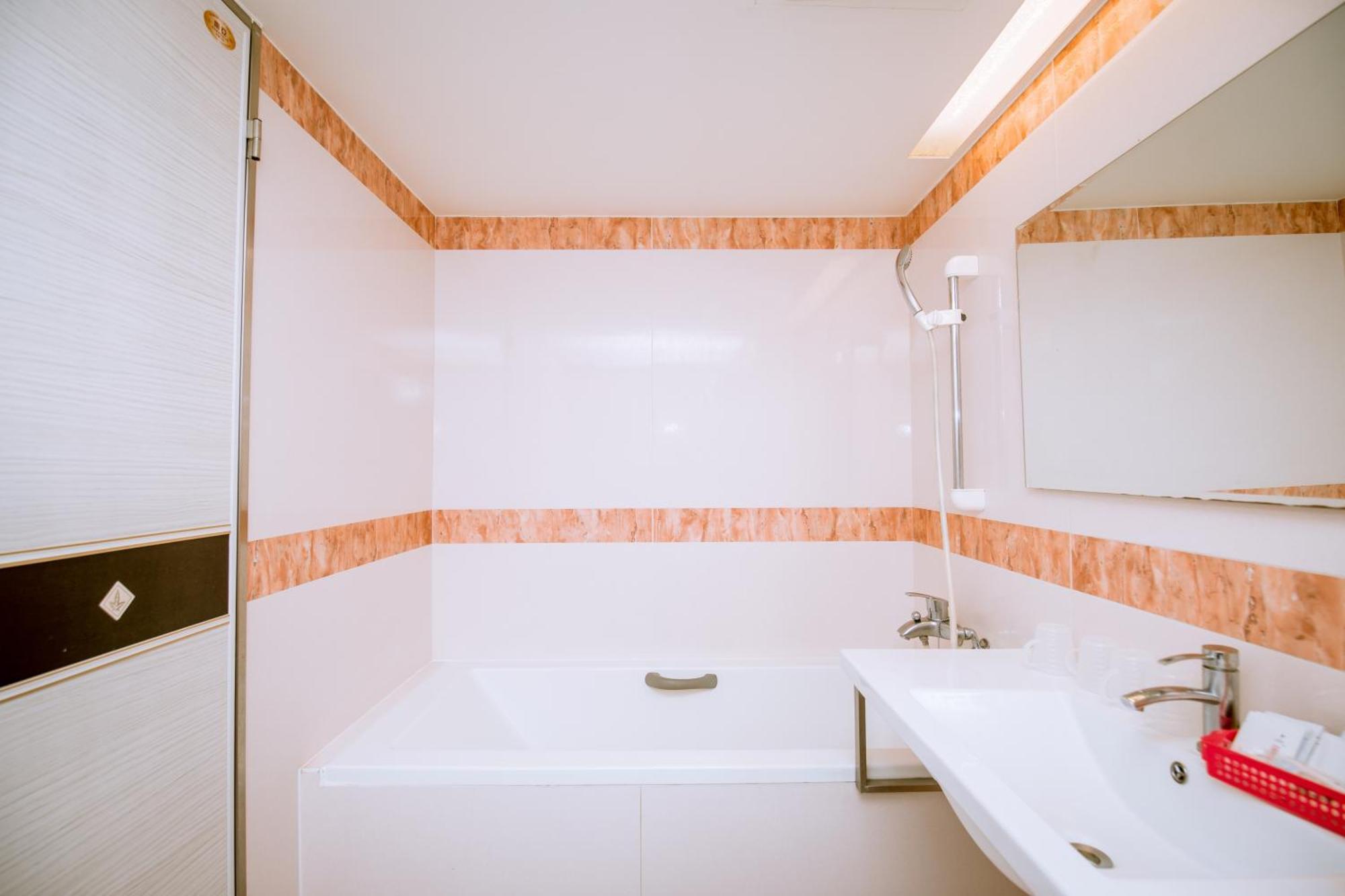 Guide Hotel Taoyuan Fuxing Room photo