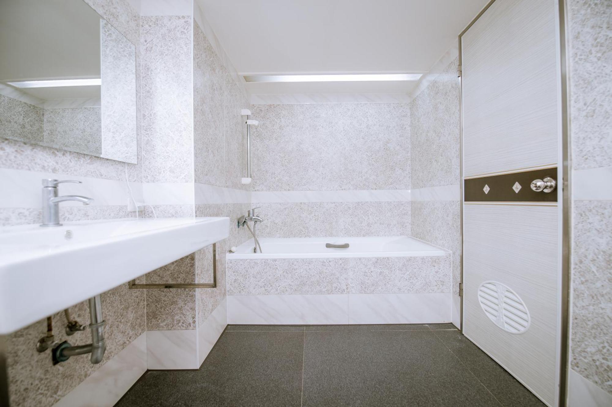 Guide Hotel Taoyuan Fuxing Exterior photo
